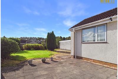Grampian Way Barrhead - image 20