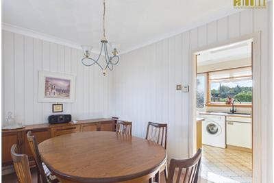 Grampian Way Barrhead - image 6
