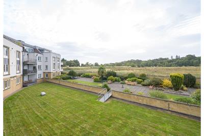 5/3 Brighouse Park Crescent, Edinburgh EH4 6QS - image 24