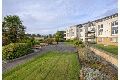 5/3 Brighouse Park Crescent, Edinburgh EH4 6QS - image 26