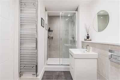 25/3 Umbrella Pine Terrace, Edinburgh, EH4 8FT - image 13