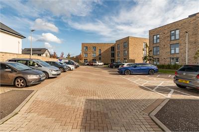 25/3 Umbrella Pine Terrace, Edinburgh, EH4 8FT - image 15