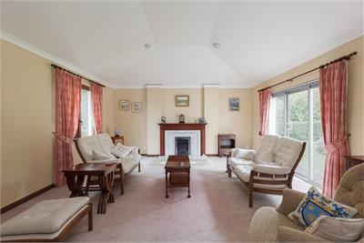 29 Fernielaw Avenue, Colinton, Edinburgh, EH13 0EF - image 2