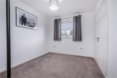 Flat B, 1, Fieldfare View, Dunfermline, KY11 8FY - image 14