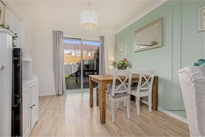 37 North Larches, Dunfermline, KY11 4NX - image 4