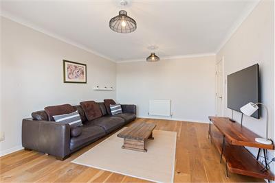 5/6 Roseburn Maltings, Roseburn, Edinburgh, EH12 5LY - image 2
