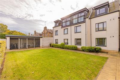 1A Traquair Park West, Edinburgh, EH12 7AN - image 19