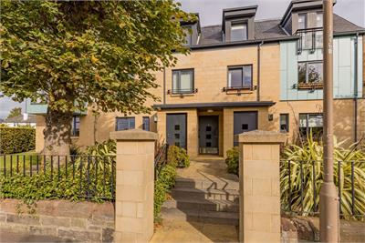 1A Traquair Park West, Edinburgh, EH12 7AN - image 1