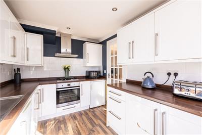 8 North Bughtlinrig, Edinburgh, EH12 8XY - image 8