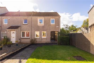 8 North Bughtlinrig, Edinburgh, EH12 8XY - image 1