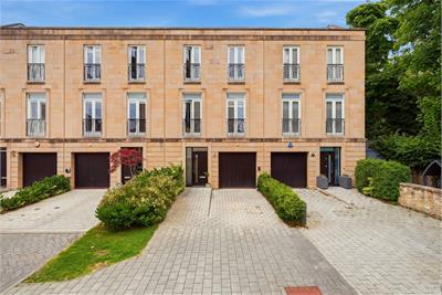 55 Larkfield Gardens, Edinburgh, EH5 3QB - image 2