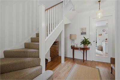 55 Larkfield Gardens, Edinburgh, EH5 3QB - image 11