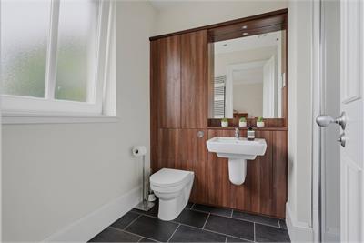 55 Larkfield Gardens, Edinburgh, EH5 3QB - image 19