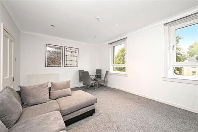 8/5 Whitson Grove, Stenhouse, Edinburgh, EH11 3DS - image 4