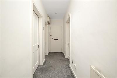 8/5 Whitson Grove, Stenhouse, Edinburgh, EH11 3DS - image 9