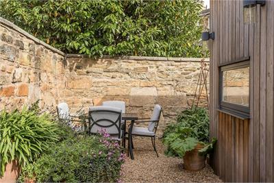 3 Carlton Terrace, New Town, Edinburgh, EH7 5DD - image 20
