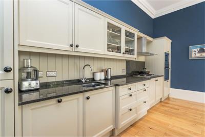 3 Carlton Terrace, New Town, Edinburgh, EH7 5DD - image 7