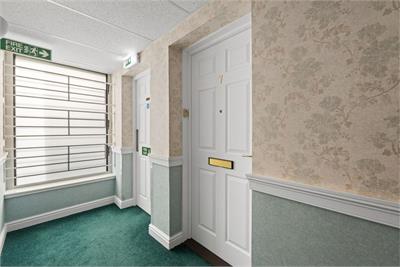 7 Venlaw View, Peebles, EH45 8FB - image 3