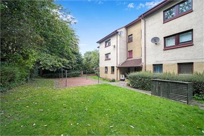 9/1 Great Carleton Place, Niddrie, Edinburgh, EH16 4TX - image 12