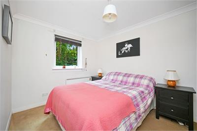 9/1 Great Carleton Place, Niddrie, Edinburgh, EH16 4TX - image 9