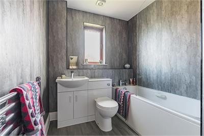 144 Hope Park Gardens, Bathgate, EH48 2QX - image 21
