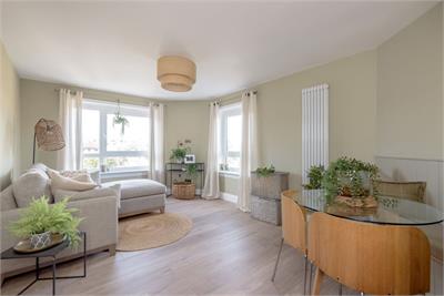 7 Abbey Court, North Berwick, East Lothian, EH39 4BY - image 2