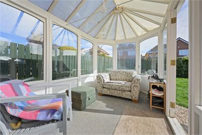 51 Dover Heights, Dunfermline, KY11 8HS - image 7