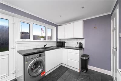 45 Baberton Mains Park, Baberton, Edinburgh, EH14 3DX - image 4