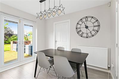 22 Poynters Road, Broxburn, EH52 5ED - image 7