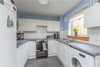 71 Alemoor Crescent, Edinburgh, EH7 6UJ - image 6