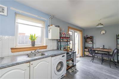 71 Alemoor Crescent, Edinburgh, EH7 6UJ - image 9
