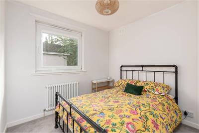 39 Cramond Gardens, Cramond, EH4 6PT - image 16