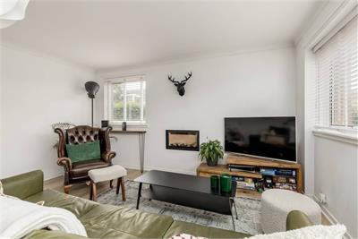 39 Cramond Gardens, Cramond, EH4 6PT - image 6