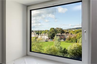Flat 70, 5 Elfin Square, Edinburgh, EH11 3AW - image 9
