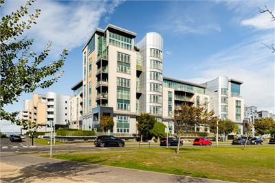 1/14 Western Harbour Drive, Edinburgh, EH6 6LR - image 24