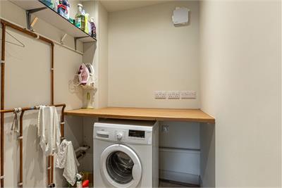7 St Dunstans Park, Melrose, TD6 9LF - image 12