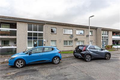 7 St Dunstans Park, Melrose, TD6 9LF - image 1