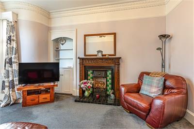 2 Buccleuch Terrace, Hawick, TD9 0HU - image 3
