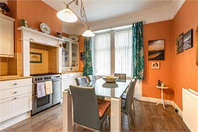 2 Buccleuch Terrace, Hawick, TD9 0HU - image 7