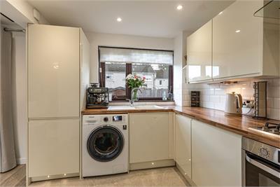 176 Woodstock Avenue, Galashiels, TD1 2EG - image 5