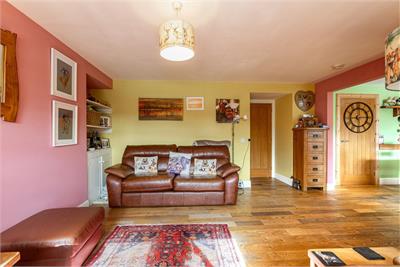 Ashlea, Main Street, Ancrum, TD8 6XH - image 3