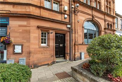 11 Market Square, Melrose, TD6 9PQ - image 2