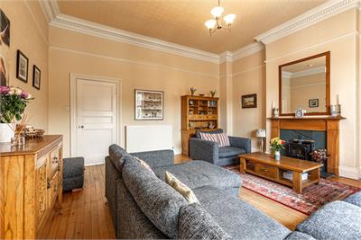 11 Market Square, Melrose, TD6 9PQ - image 11