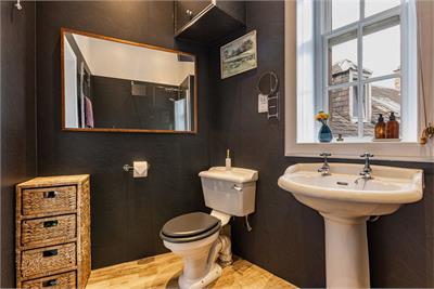 11 Market Square, Melrose, TD6 9PQ - image 34