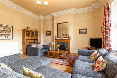 11 Market Square, Melrose, TD6 9PQ - image 10