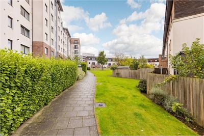 Flat 3, 55 Waterfront Avenue, Edinburgh, EH5 1JD - image 17