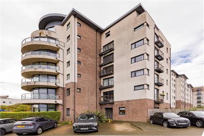 Flat 3, 55 Waterfront Avenue, Edinburgh, EH5 1JD - image 20