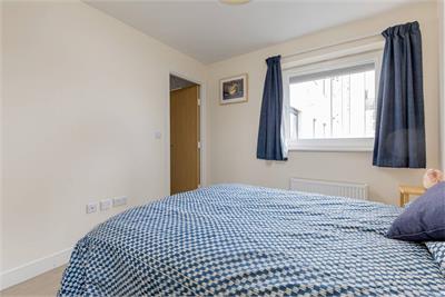 Flat 3, 55 Waterfront Avenue, Edinburgh, EH5 1JD - image 8