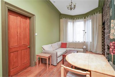 36/3 Rodney Street, Canonmills, Edinburgh, EH7 4DX - image 3