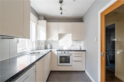 17/3 Sandport, Edinburgh, EH6 6PL - image 10